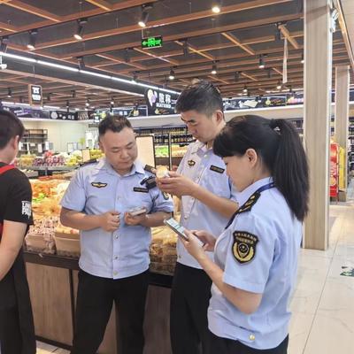秦都區開展秋季校園周邊保健食品及煙草制品零售專項檢查，筑牢學生健康防線